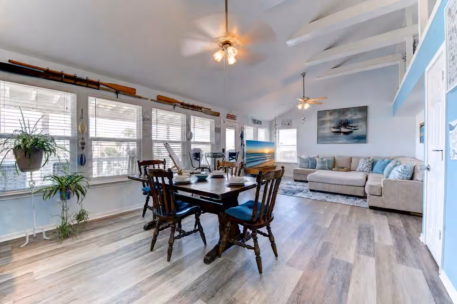 Photo 6 of 4235 San Jacinto Drive, Galveston, TX