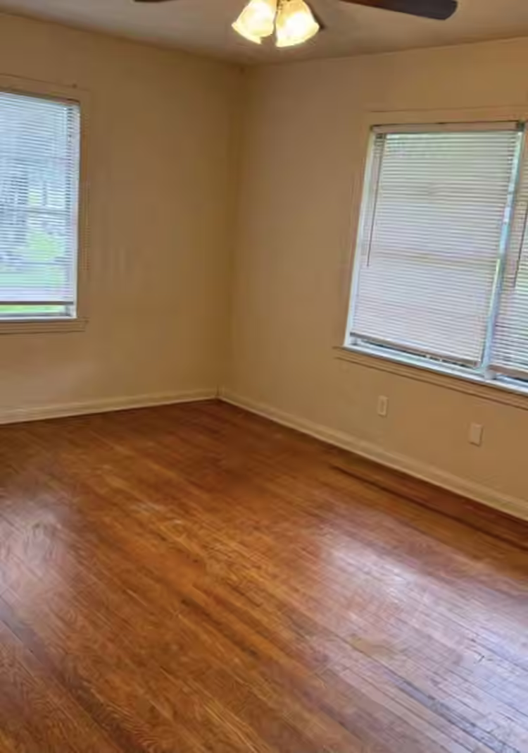 Photo 3 of 1413 Brazos Avenue, La Marque, TX