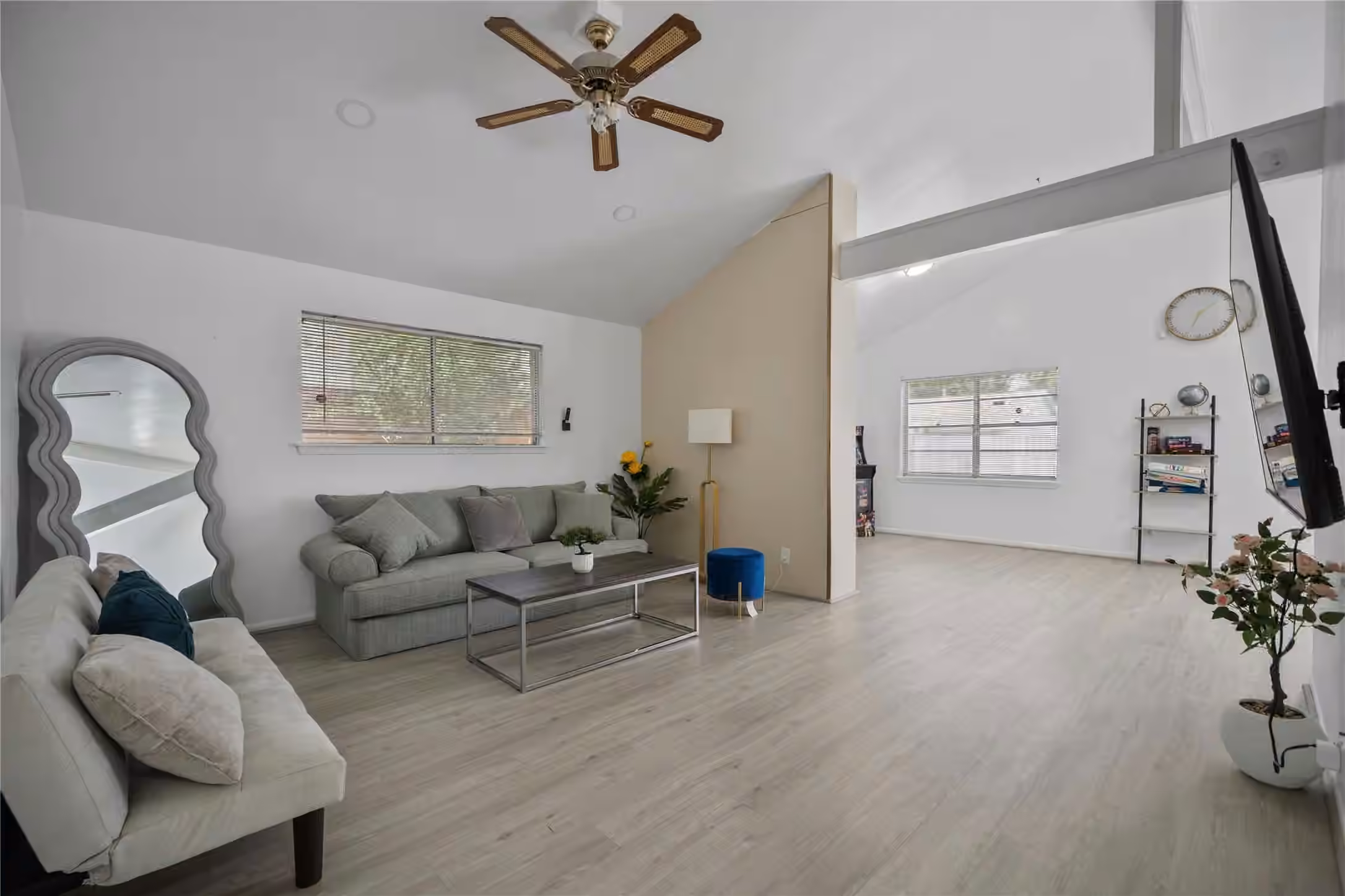 Photo 4 of 12014 Pompano Lane, Houston, TX