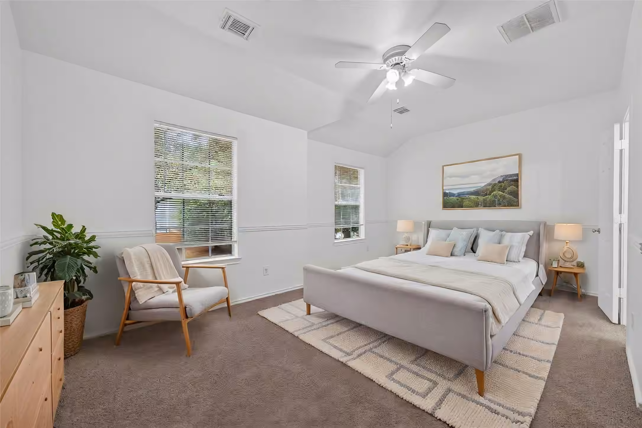 Photo 4 of 130 S Walden Elms Circle, Spring, TX