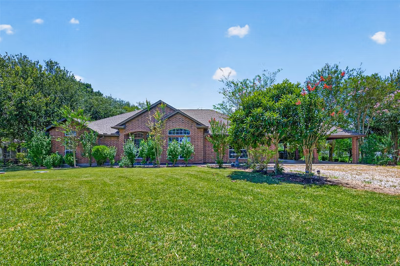 Photo of 21007 Cook Road, Tomball, TX 77377