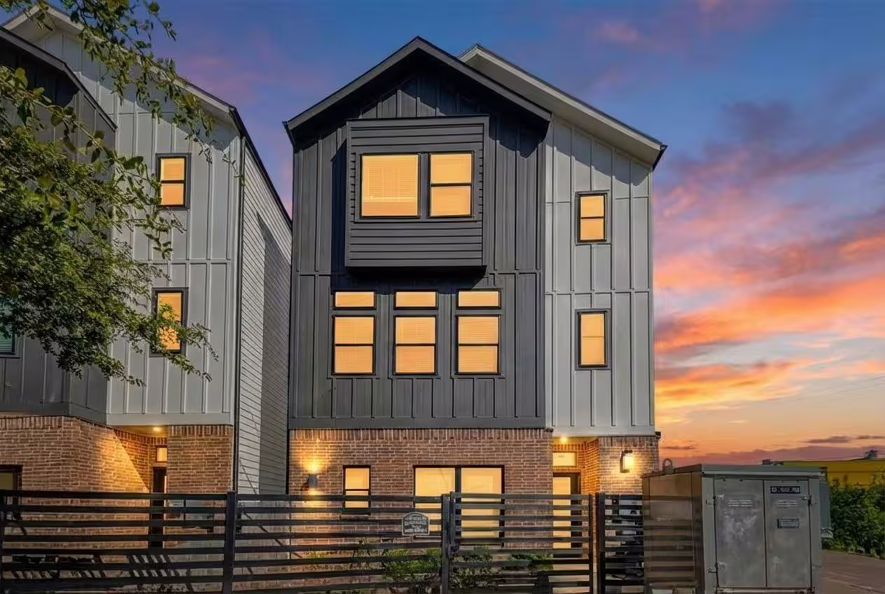 Photo of 334 Eastwood Street, Houston, TX