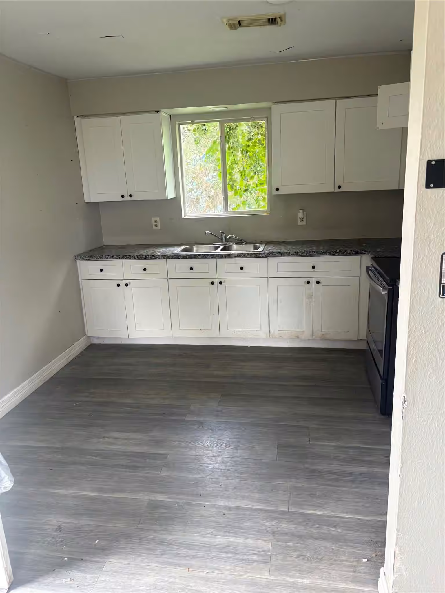 Photo 4 of 1005 2nd Street, Galena Park, TX