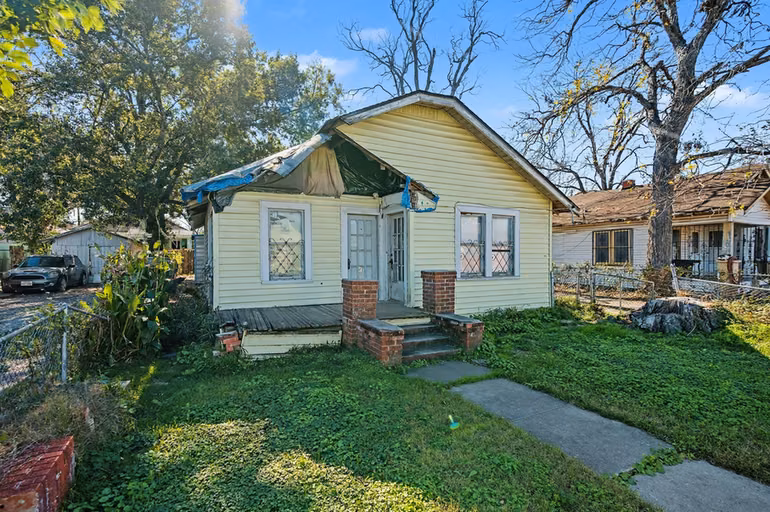 Photo 7 of 1218 Genova Street, Houston, TX