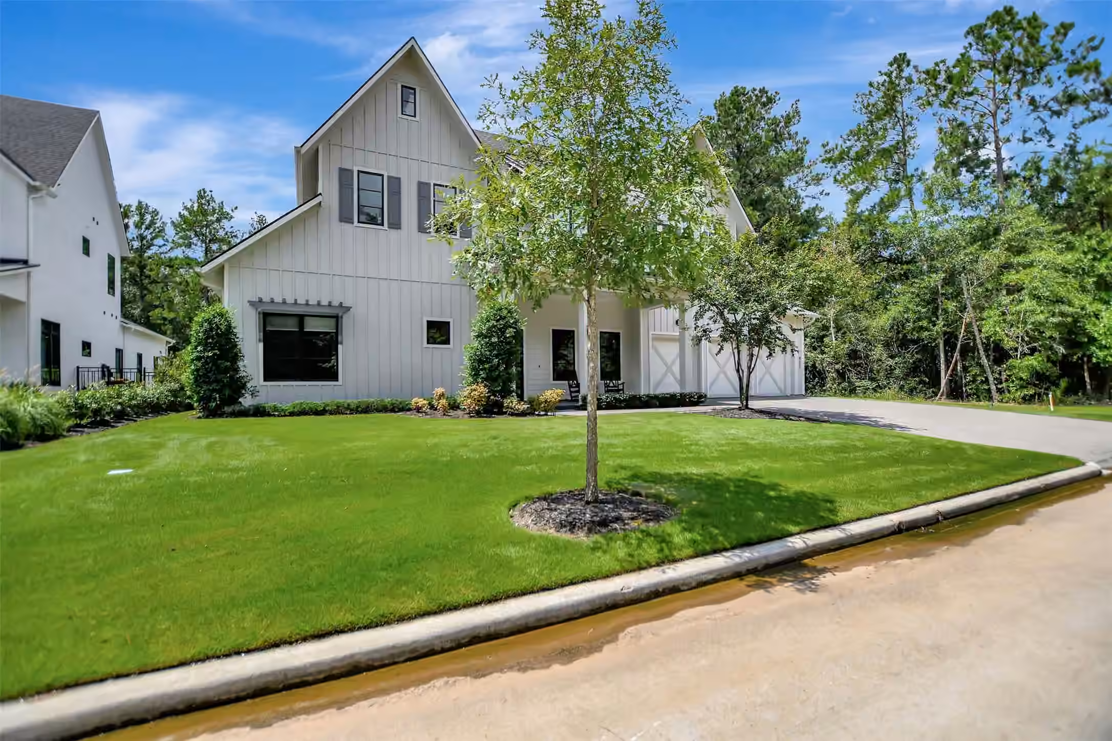 Photo 3 of 411 N Copa Palm Loop, Montgomery, TX