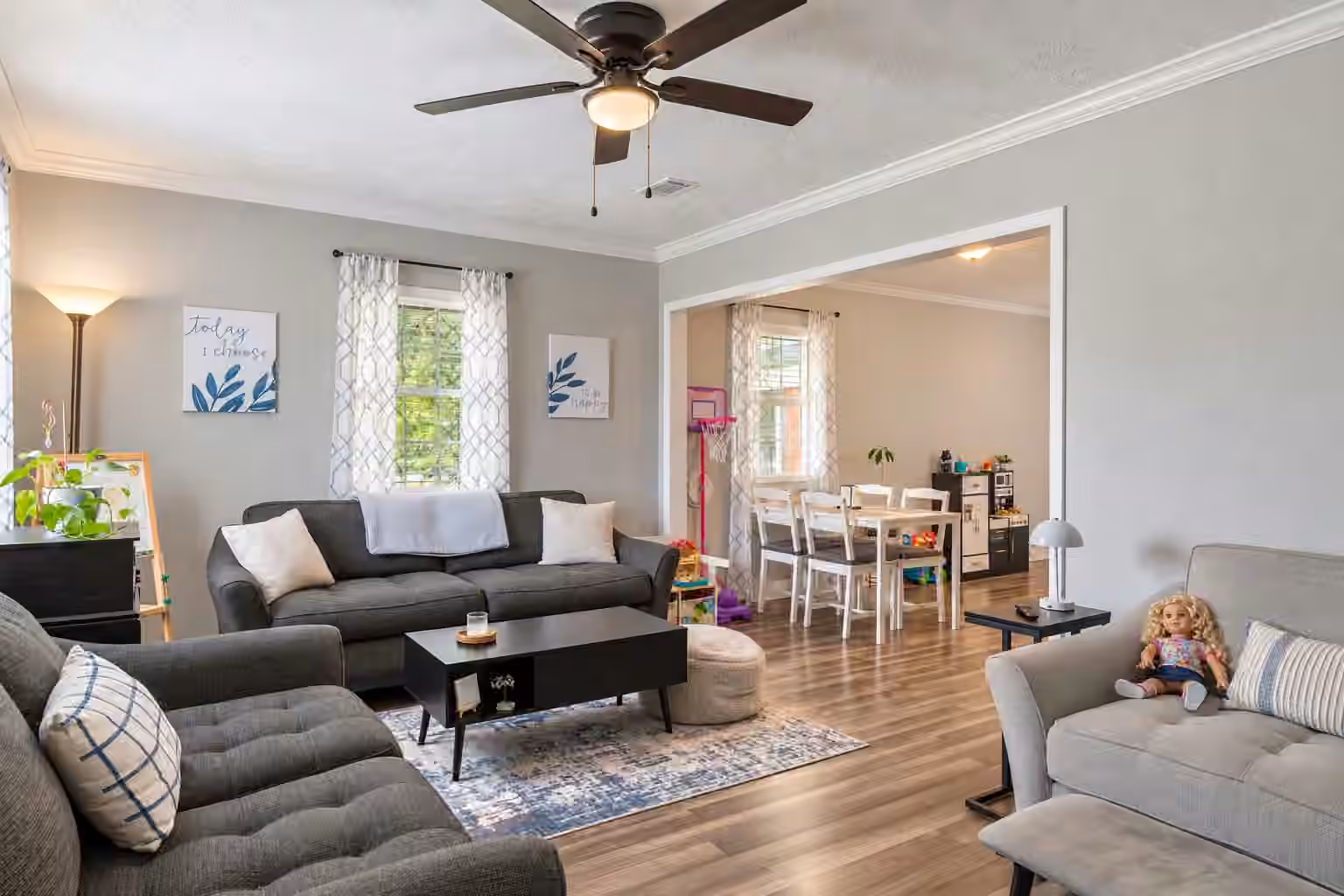 Photo 3 of 903 Willow Street, Pasadena, TX