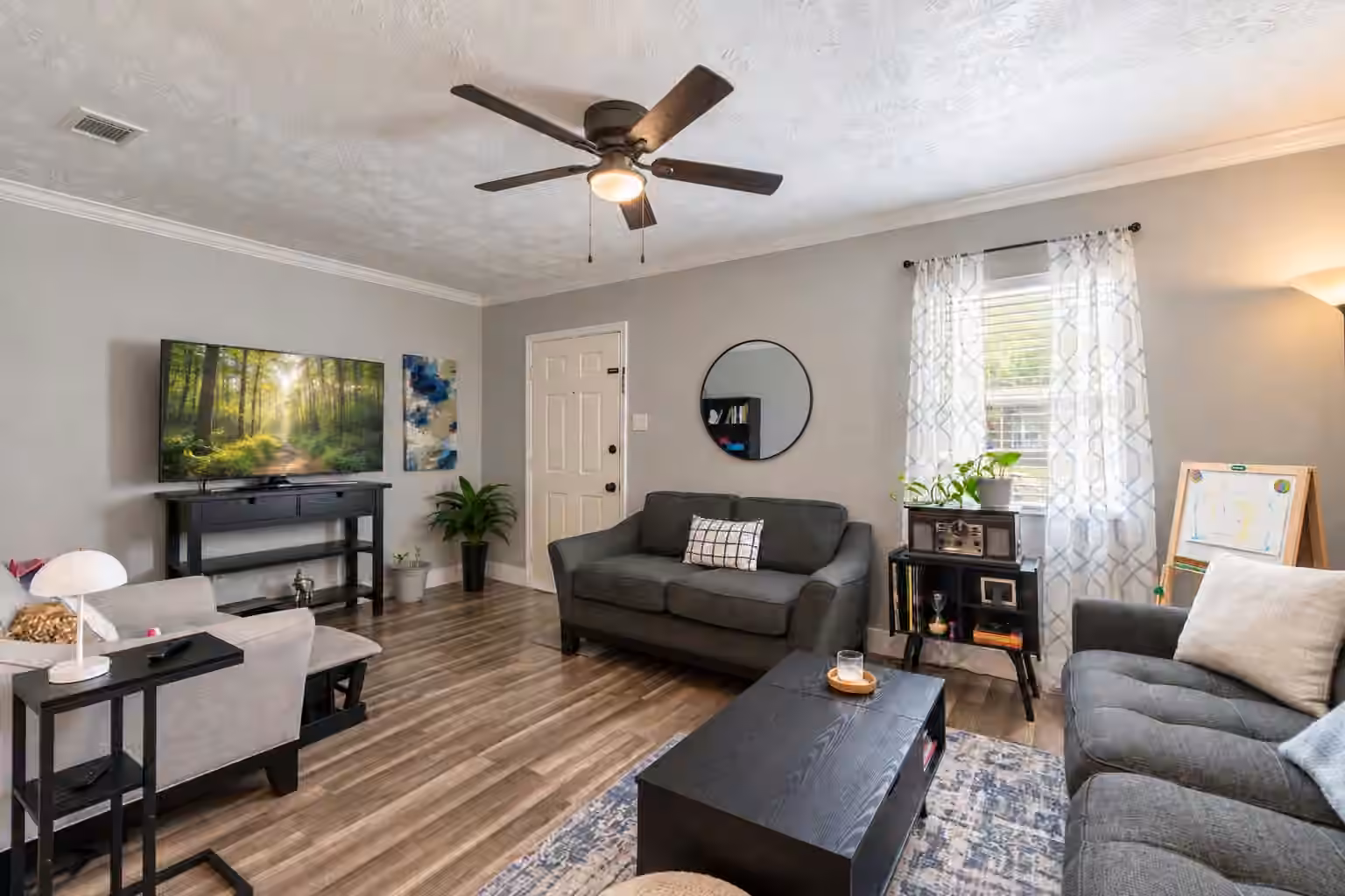 Photo 4 of 903 Willow Street, Pasadena, TX