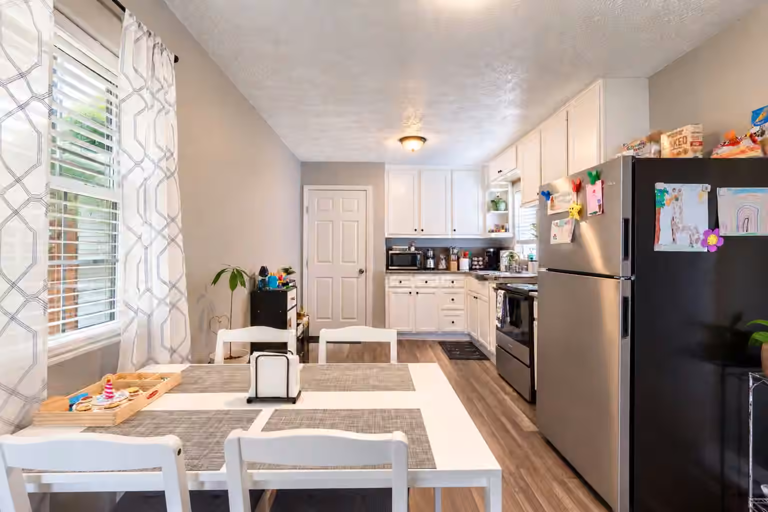 Photo 5 of 903 Willow Street, Pasadena, TX