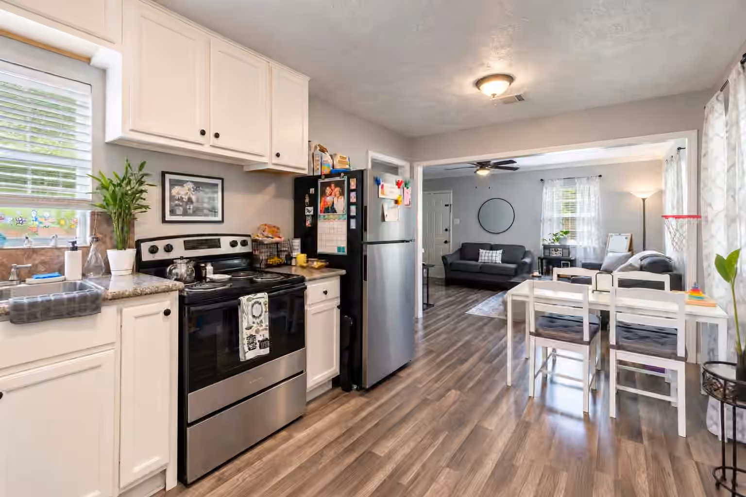 Photo 7 of 903 Willow Street, Pasadena, TX