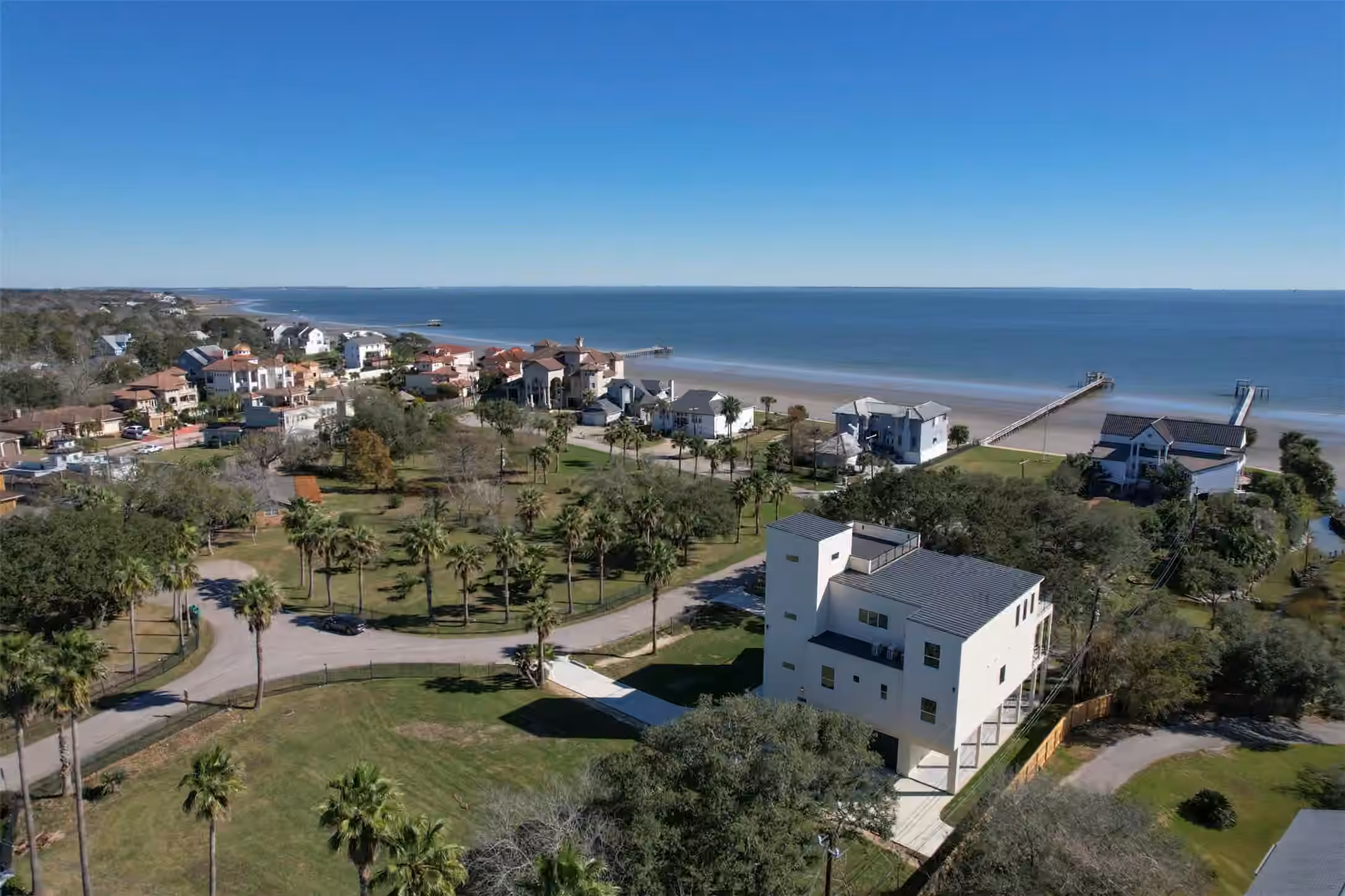 Photo 7 of 637 Bay Vista Drive, Seabrook, TX