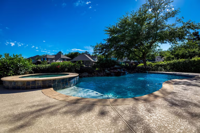 Photo 7 of 8411 Middle Canyon Road, Katy, TX