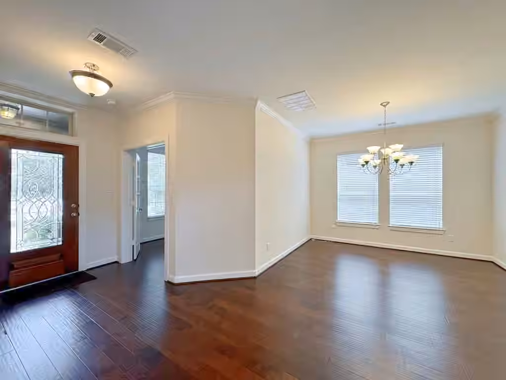 Photo 6 of 2514 Deerwood Heights Lane, Manvel, TX