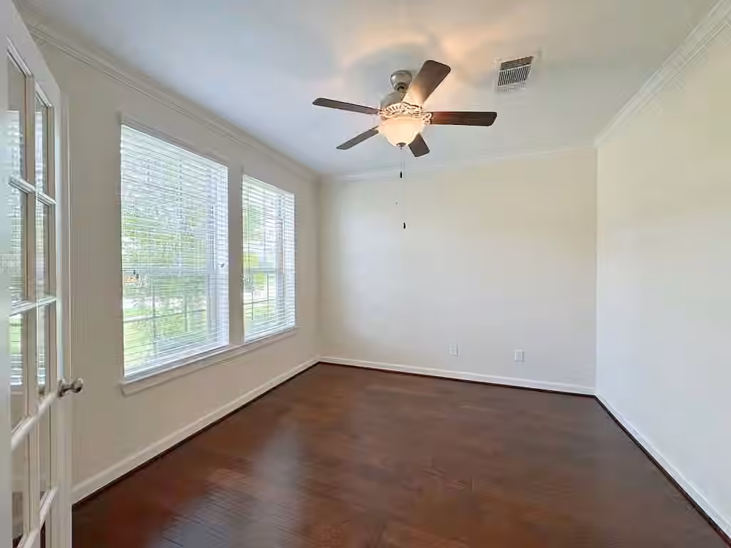 Photo 7 of 2514 Deerwood Heights Lane, Manvel, TX