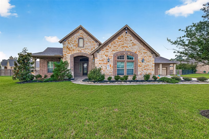 Photo 2 of 14010 S Evergreen Ridge Court, Conroe, TX