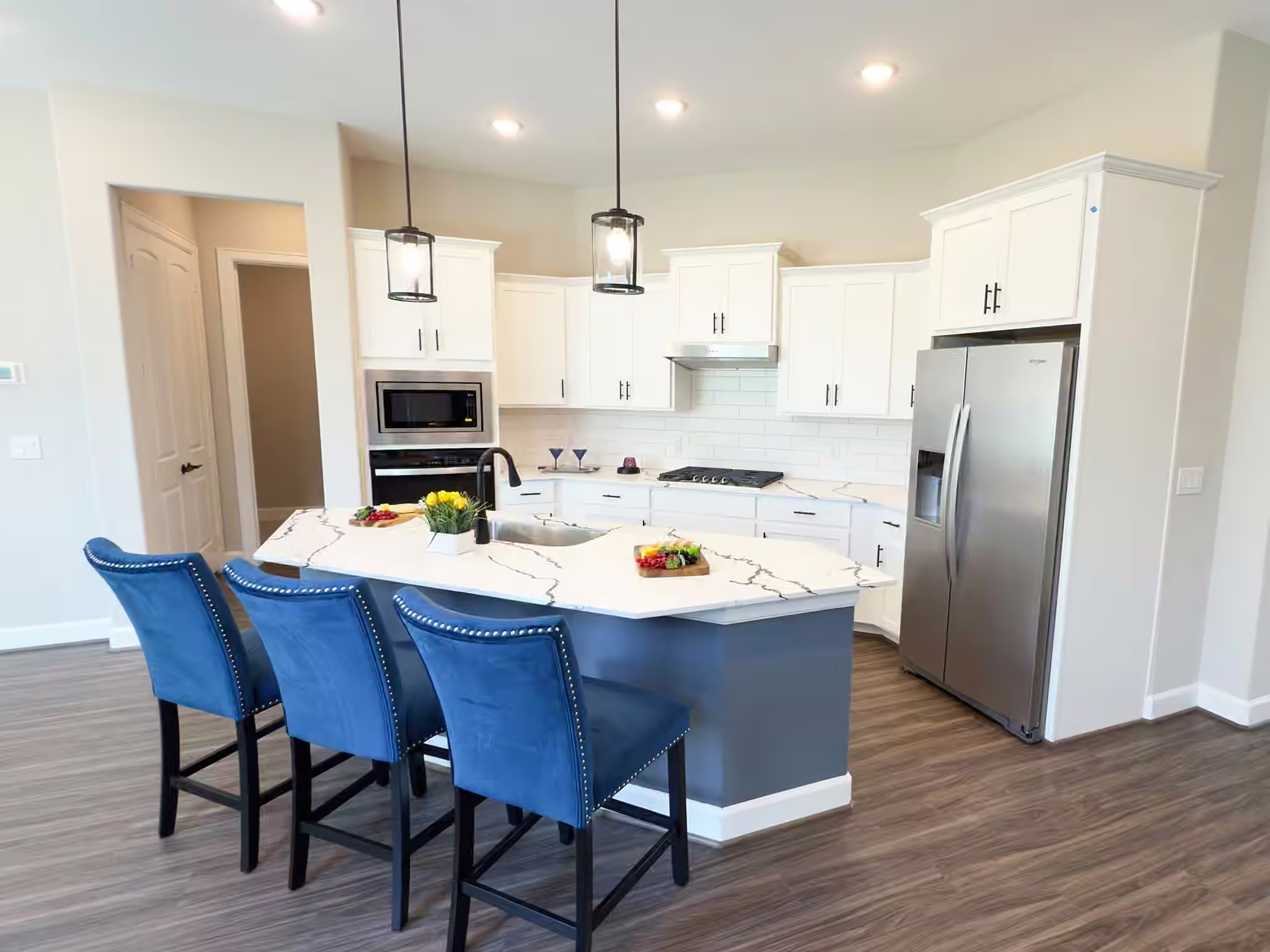 Photo 3 of 1306 Hidden Oaks, Tomball, TX