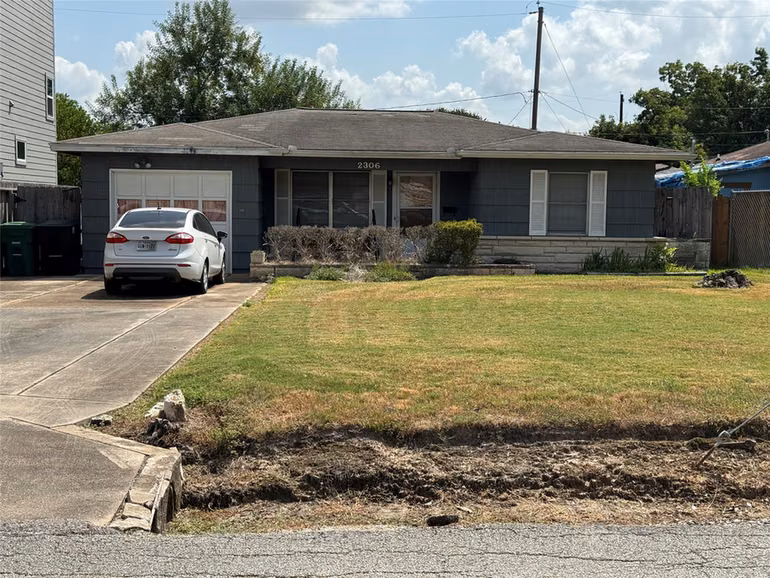 Photo of 2306 Reinerman Street, Houston, TX 77007
