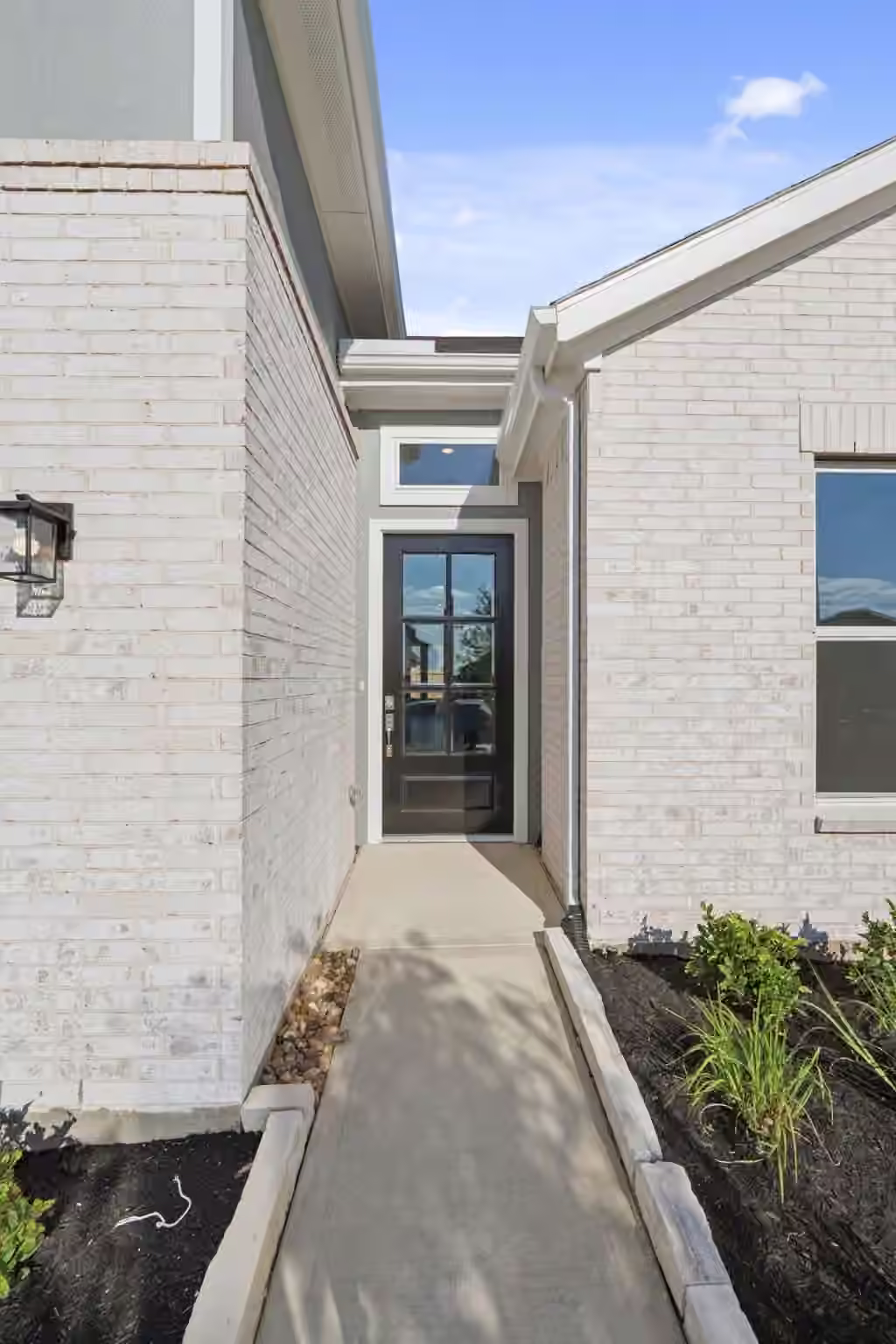 Photo 3 of 216 Sandhill Grove Trail, Waller, TX