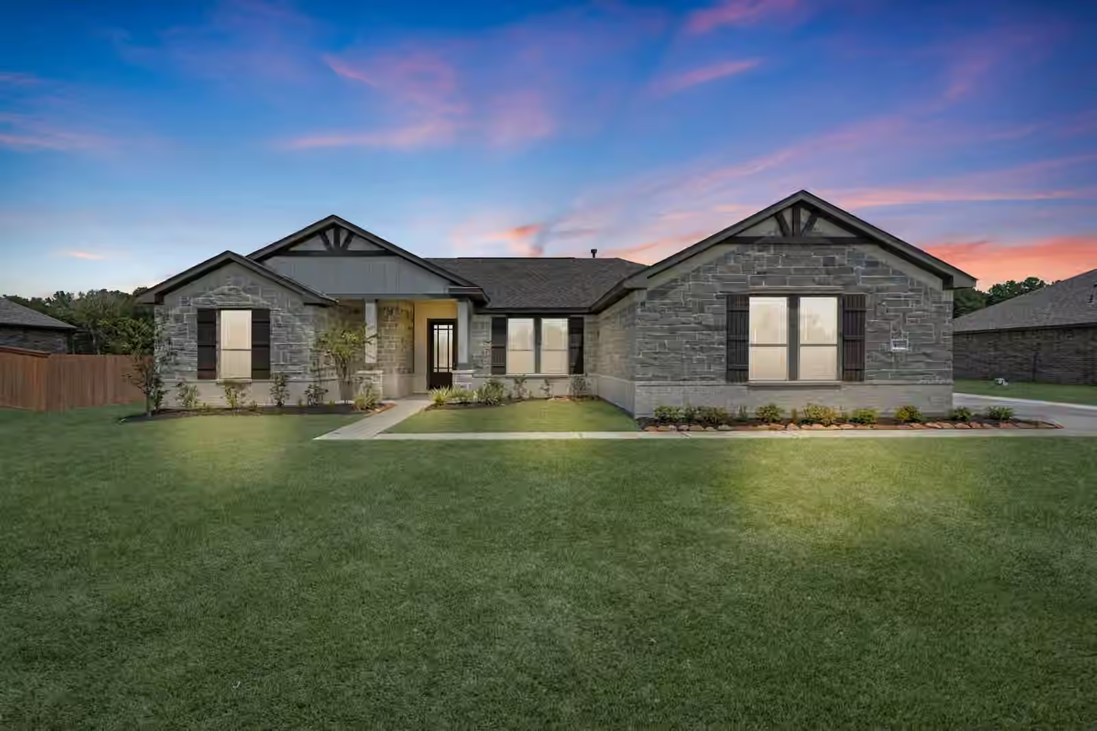 Photo 2 of 460 Barton Place Drive, Tarkington, TX