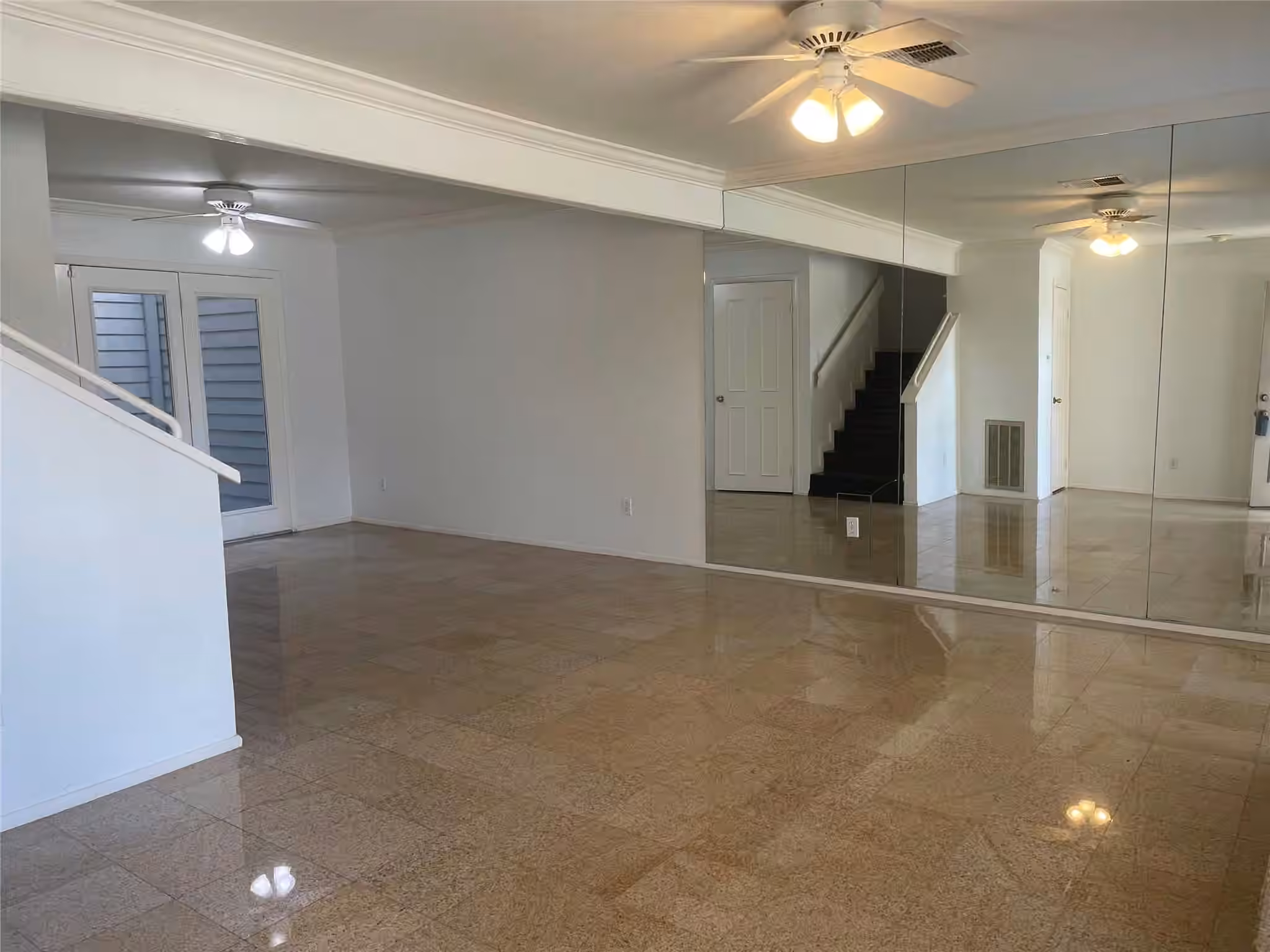 Photo 4 of 1908 Augusta Drive 4, Houston, TX