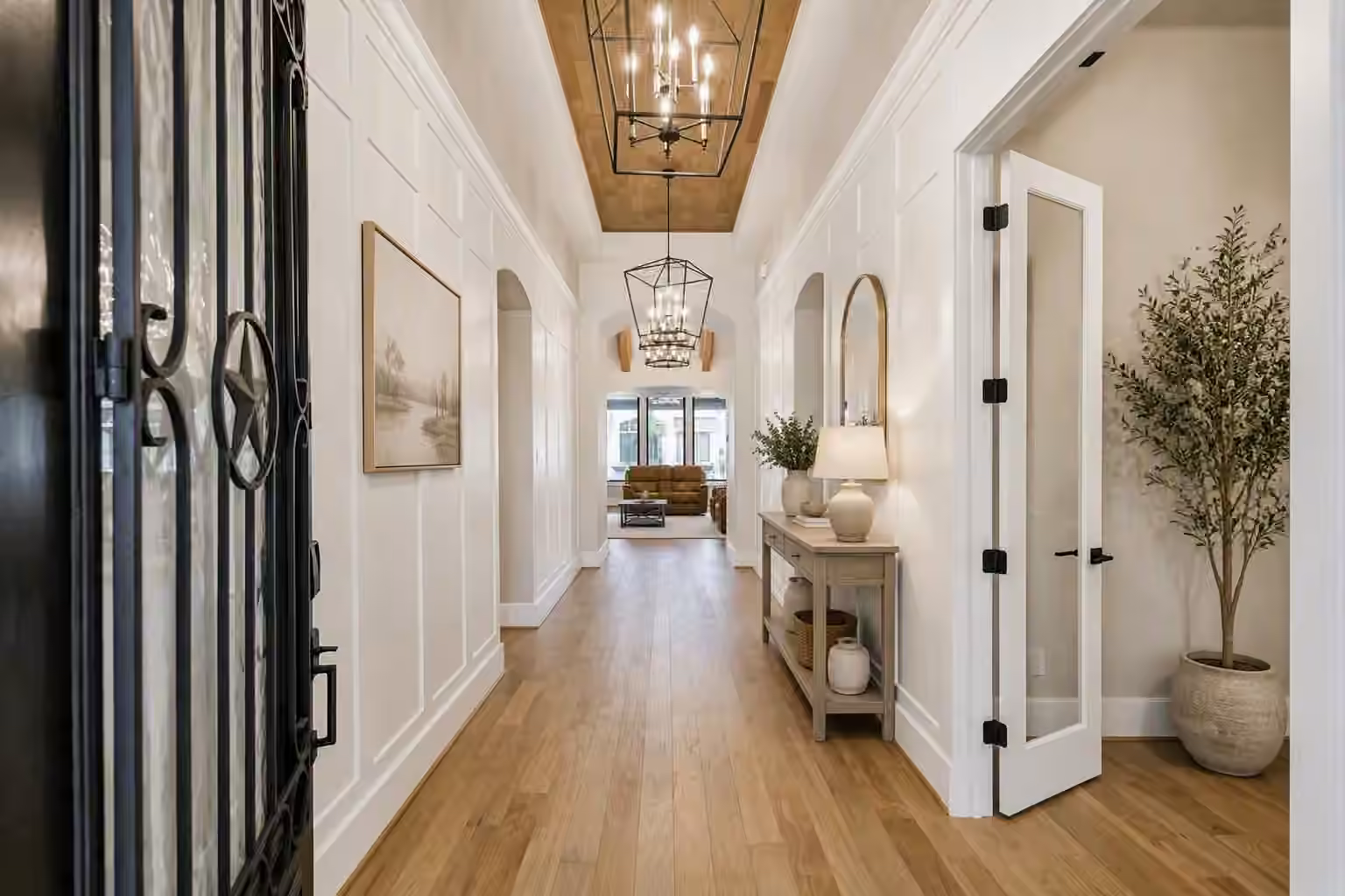 Photo 2 of 208 N Opulent Drive, Montgomery, TX