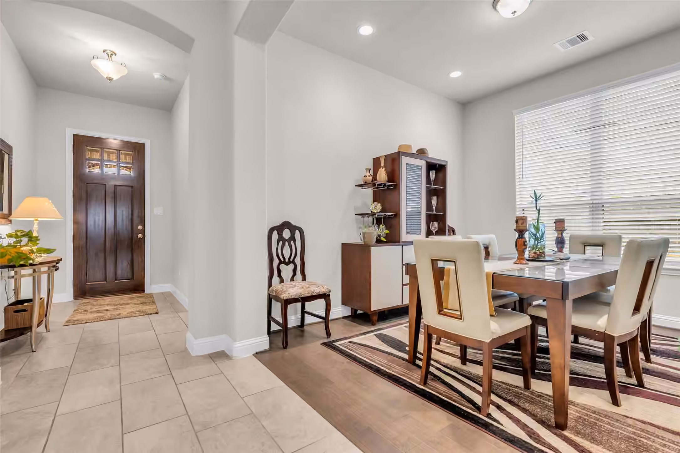 Photo 3 of 10082 Black Maple Drive, Conroe, TX