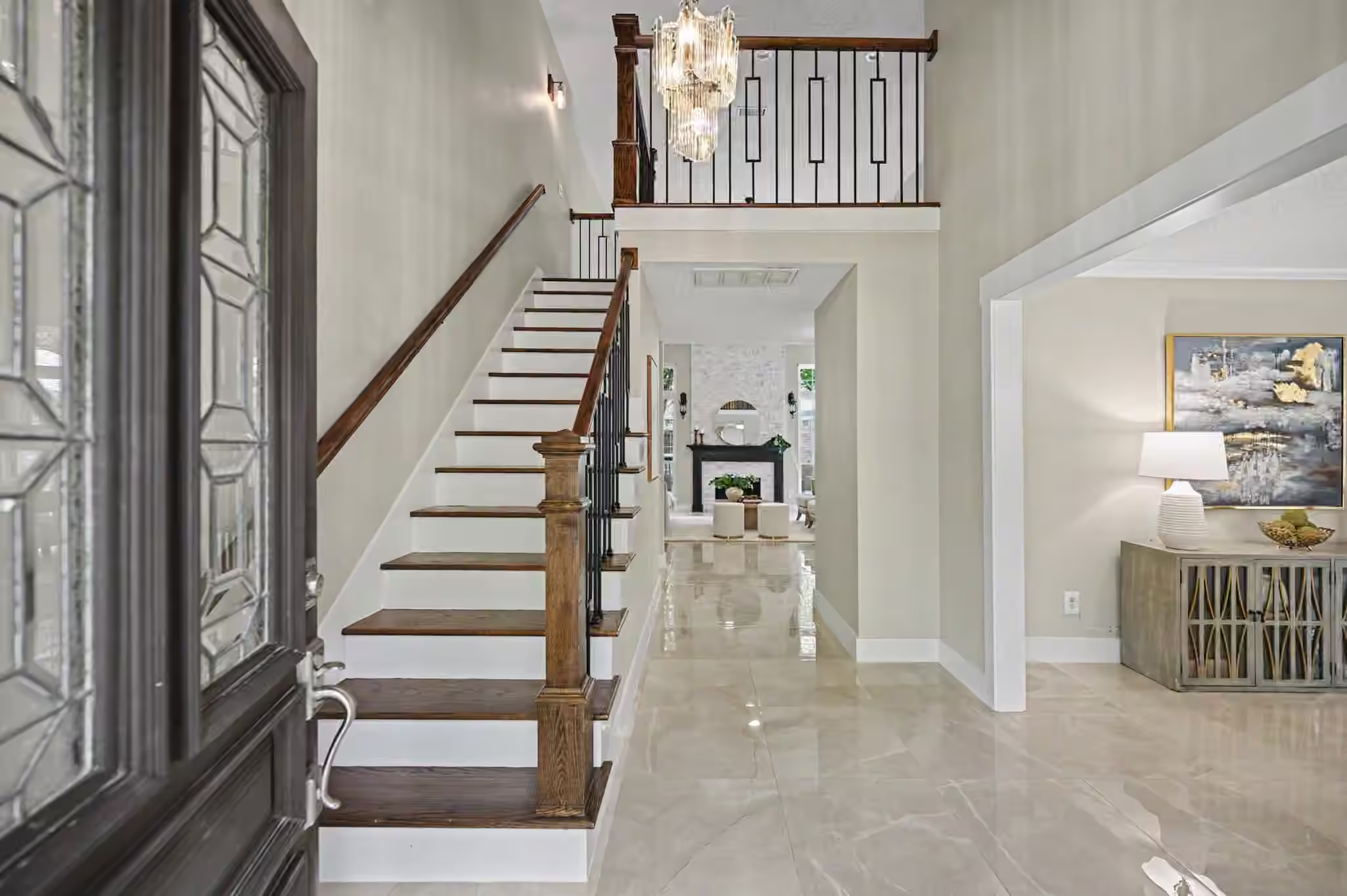 Photo 3 of 98 Breezy Point Place, The Woodlands, TX