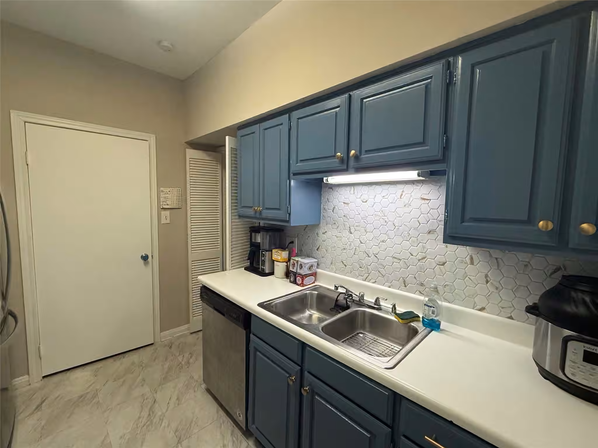 Photo 7 of 2475 Underwood Street 381, Houston, TX