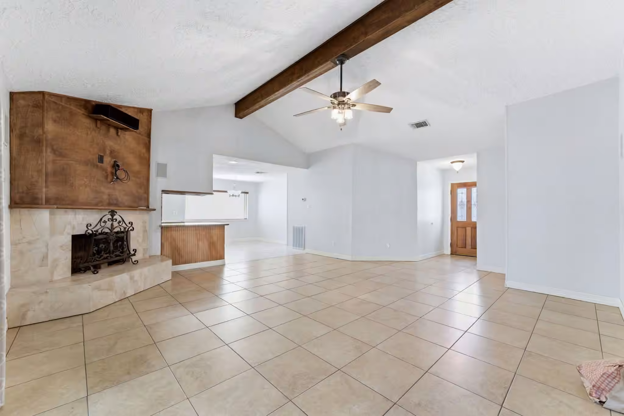 Photo 4 of 21514 Slippery Creek Lane, Spring, TX