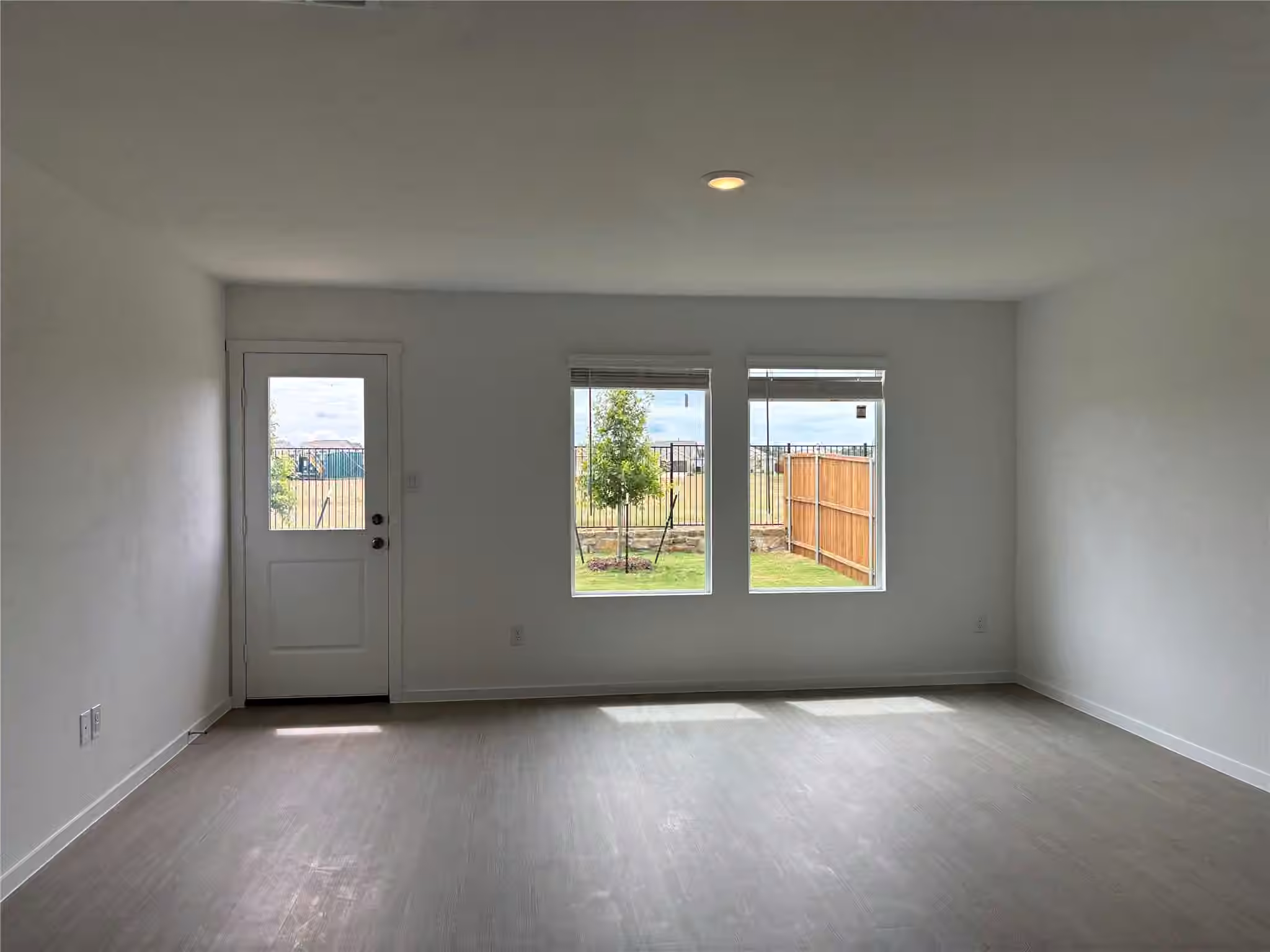 Photo 3 of 711 Pennabilli Lane, Huffman, TX