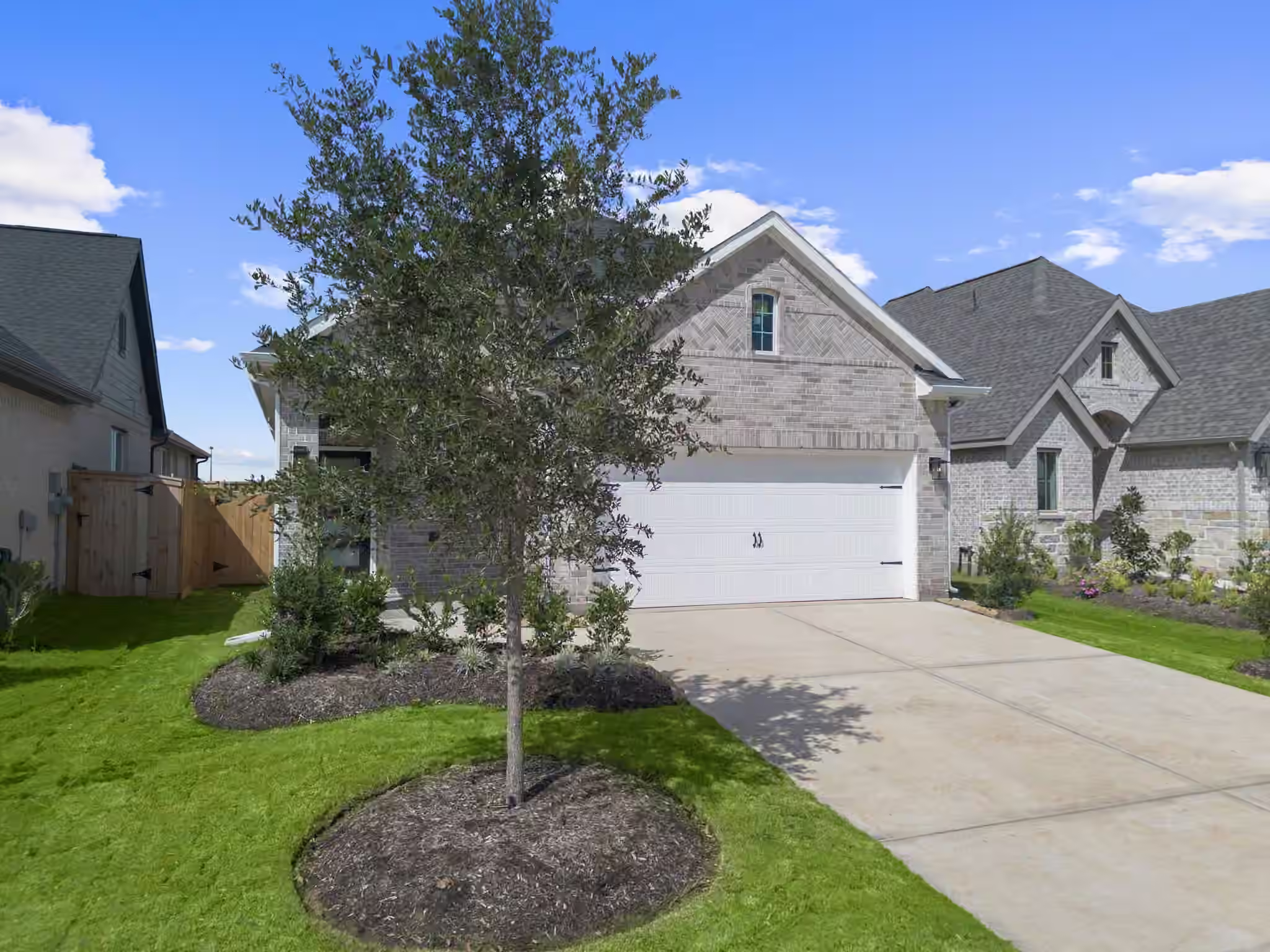 Photo 4 of 2858 Orange Leaf Drive, Fulshear, TX