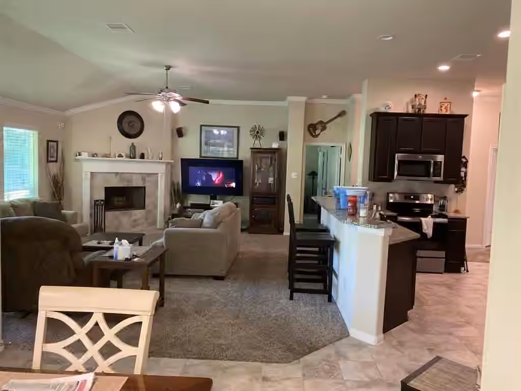 Photo 3 of 16006 Sea Palms Drive, Crosby, TX