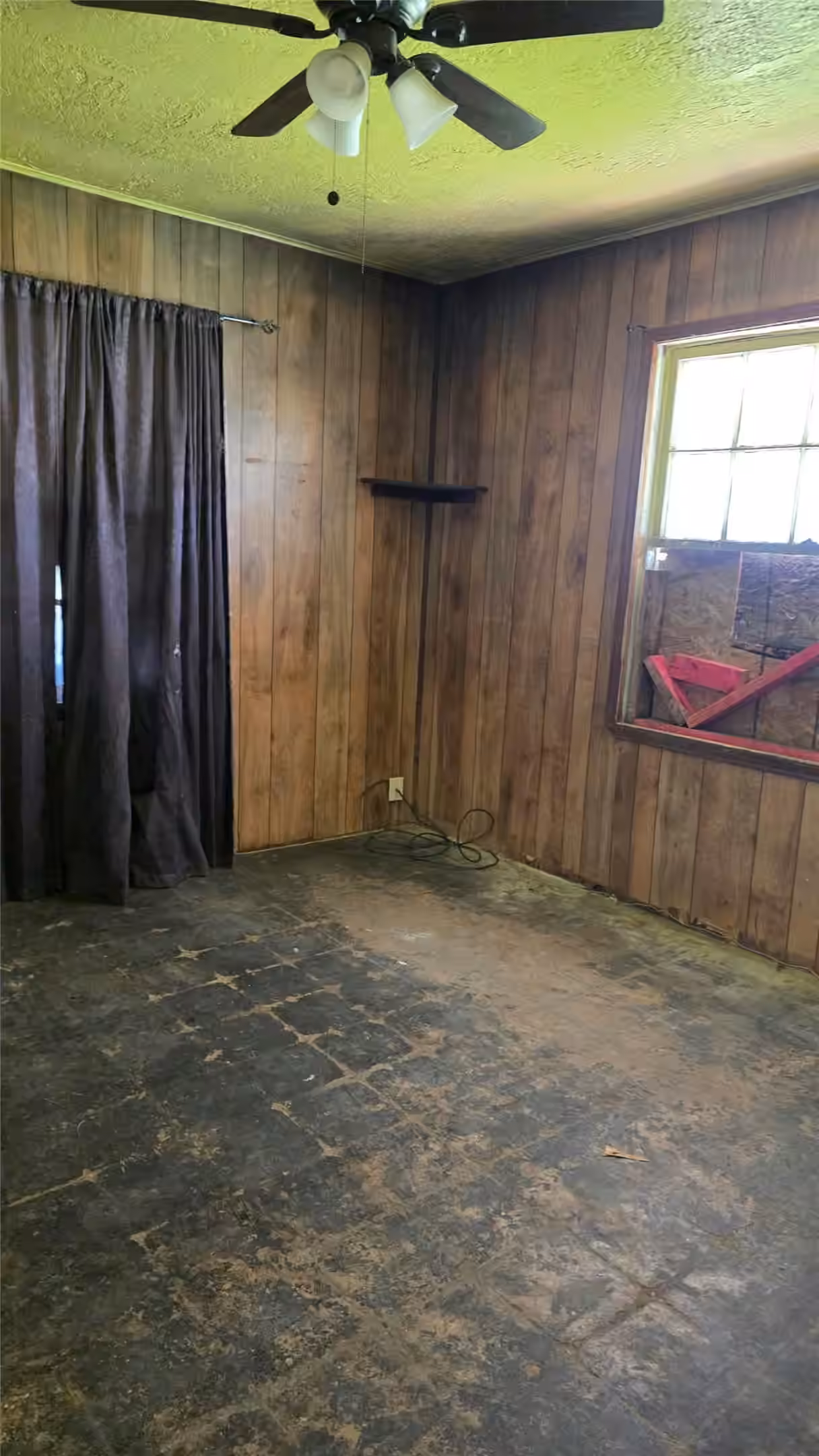 Photo 5 of 407 Turner Drive, Houston, TX