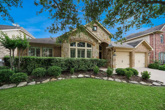 Photo 5 of 28010 Hollyfare Drive, Katy, TX