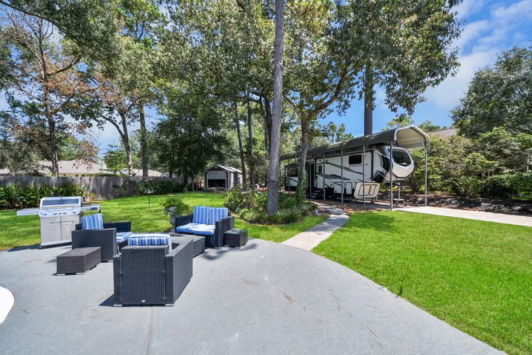 Photo 6 of 910 Apollo Street, New Caney, TX