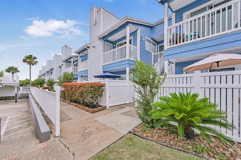Photo of 3506 Cove View Boulevard 206, Galveston, TX 77554