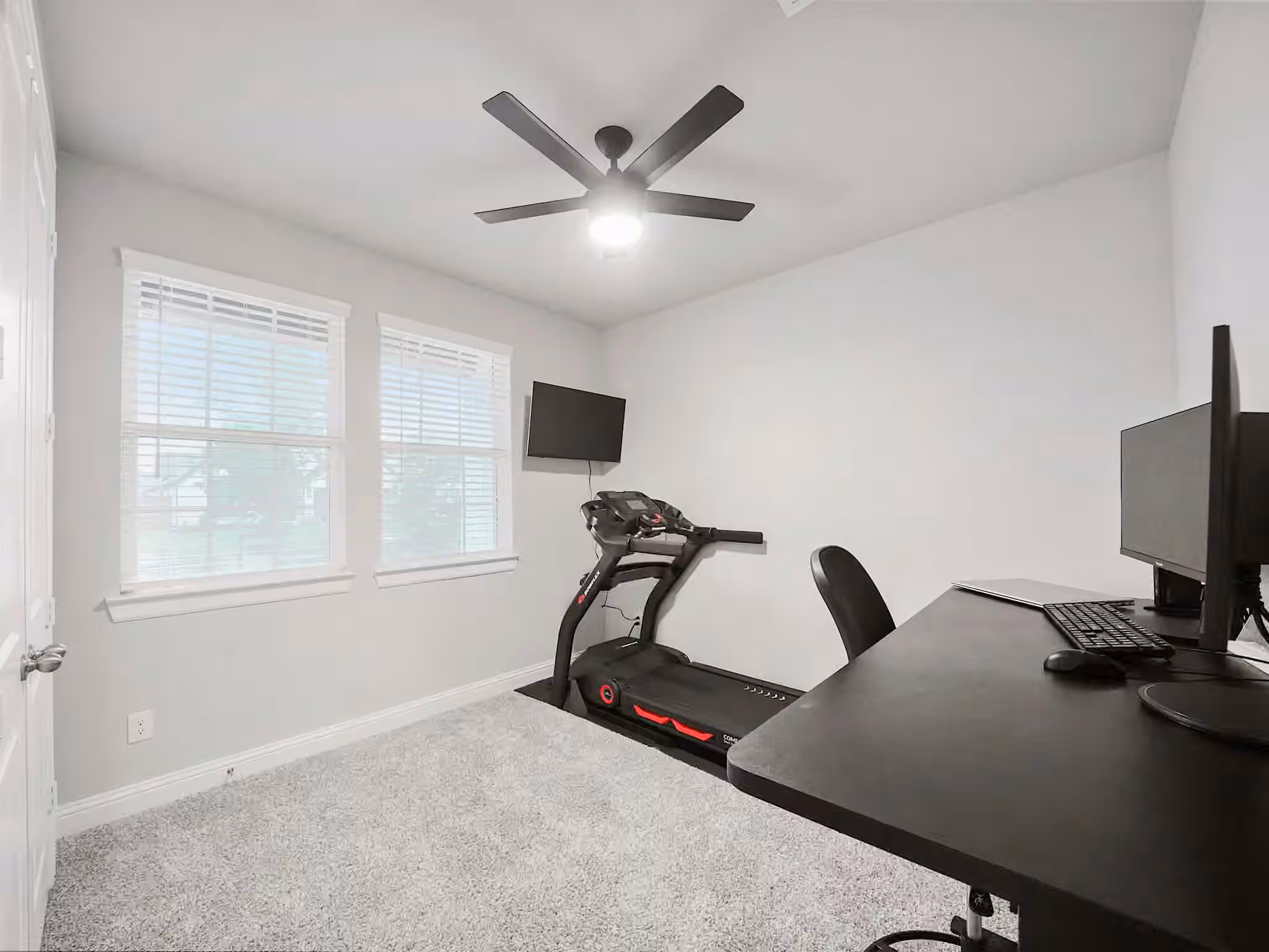 Photo 4 of 664 Malibu Pines Drive, Katy, TX