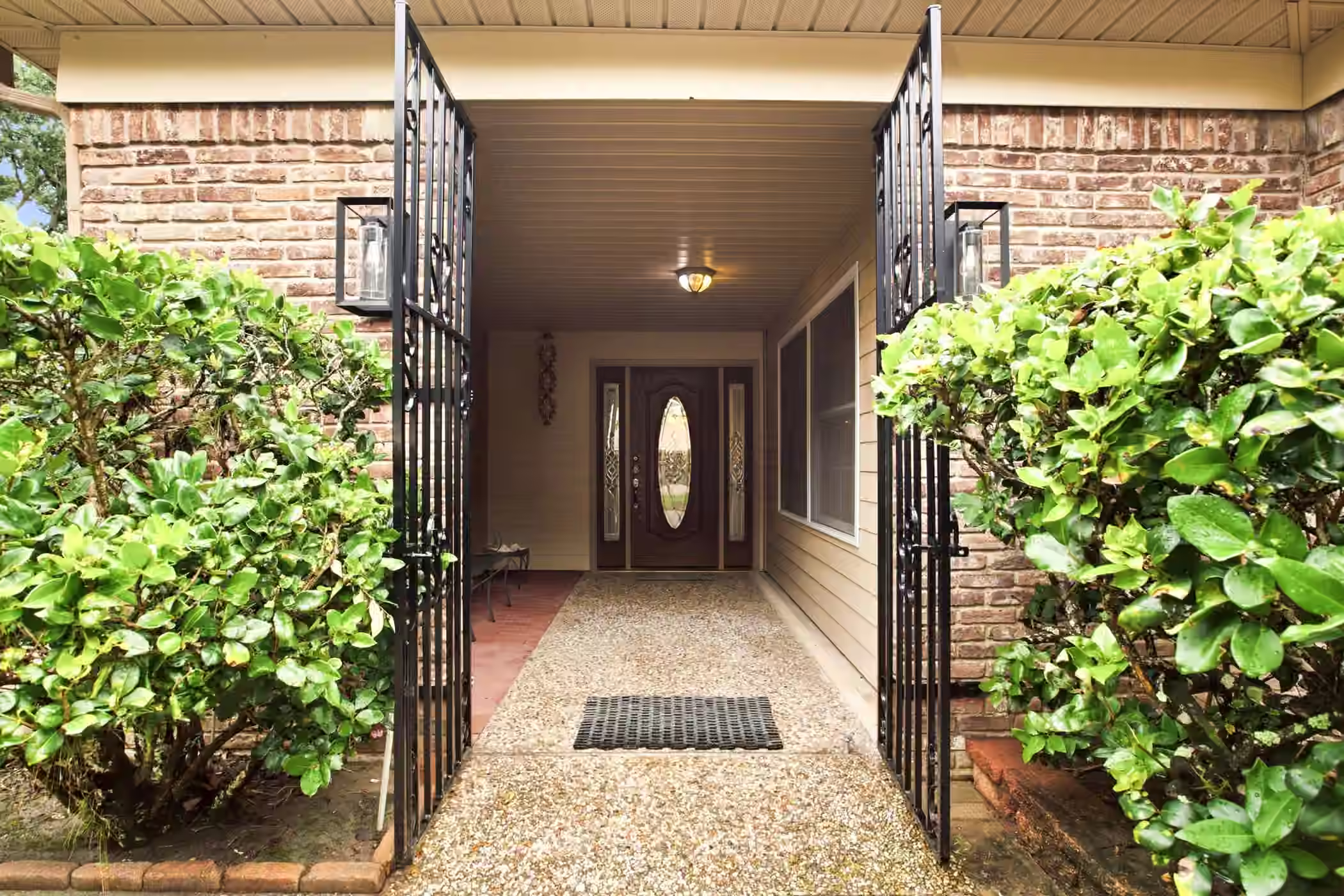 Photo 4 of 2807 Quail Hollow Drive, Missouri City, TX