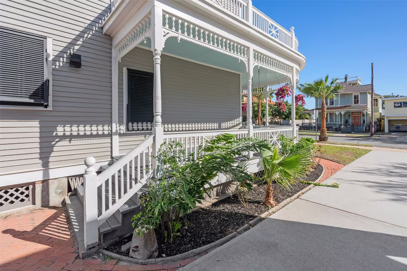 Photo 6 of 3412 Avenue O, Galveston, TX