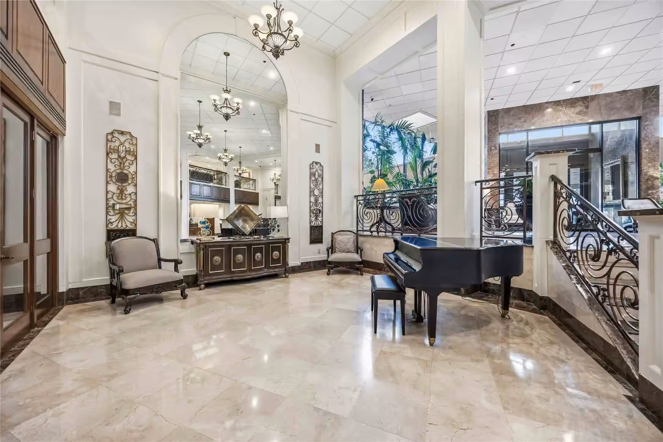 Photo 3 of 3525 Sage Road 1213, Houston, TX