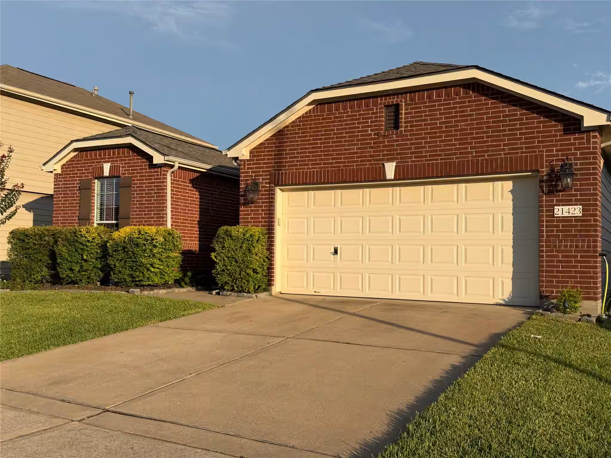 Photo of 21423 Rioja Bluff Lane, Katy, TX