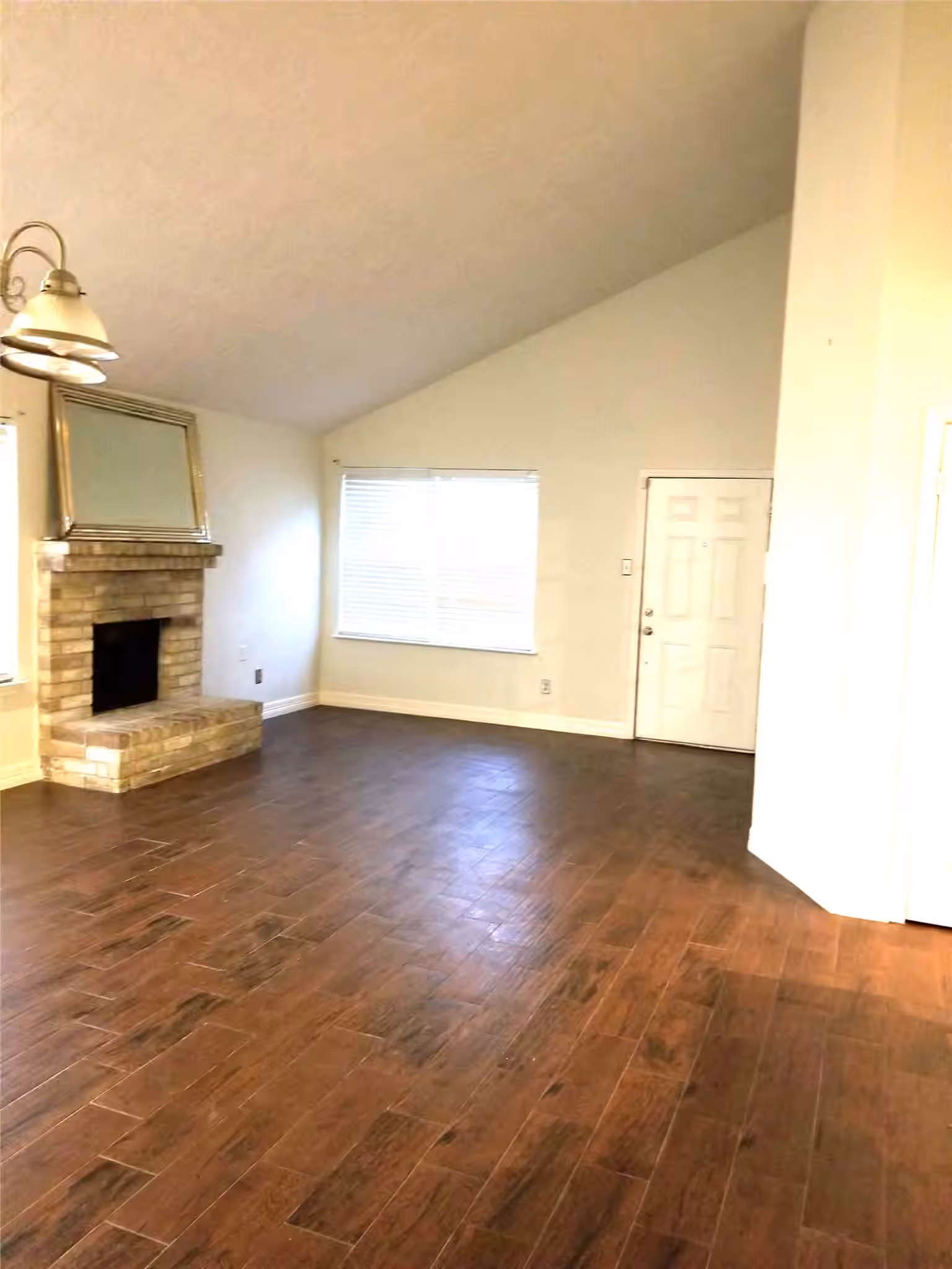 Photo 4 of 13031 Ambrose Street, Houston, TX