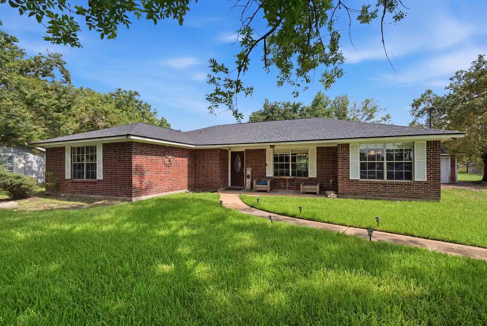 Photo 2 of 5040 County Road 31, Angleton, TX