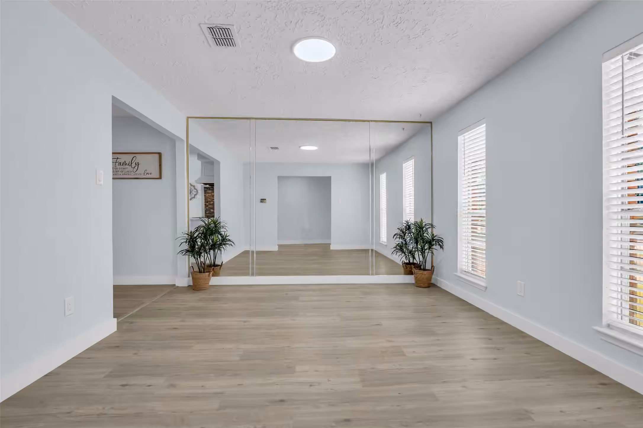 Photo 3 of 16318 Royal Mile Lane, Houston, TX
