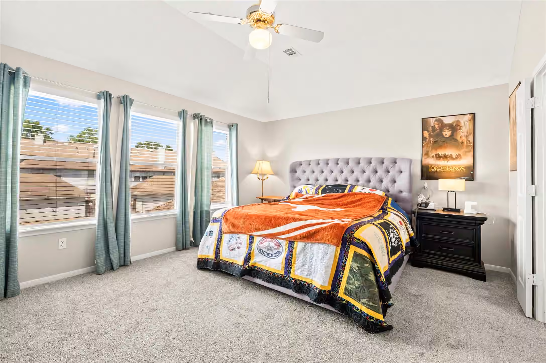 Photo 2 of 1289 El Camino Village Drive, Houston, TX