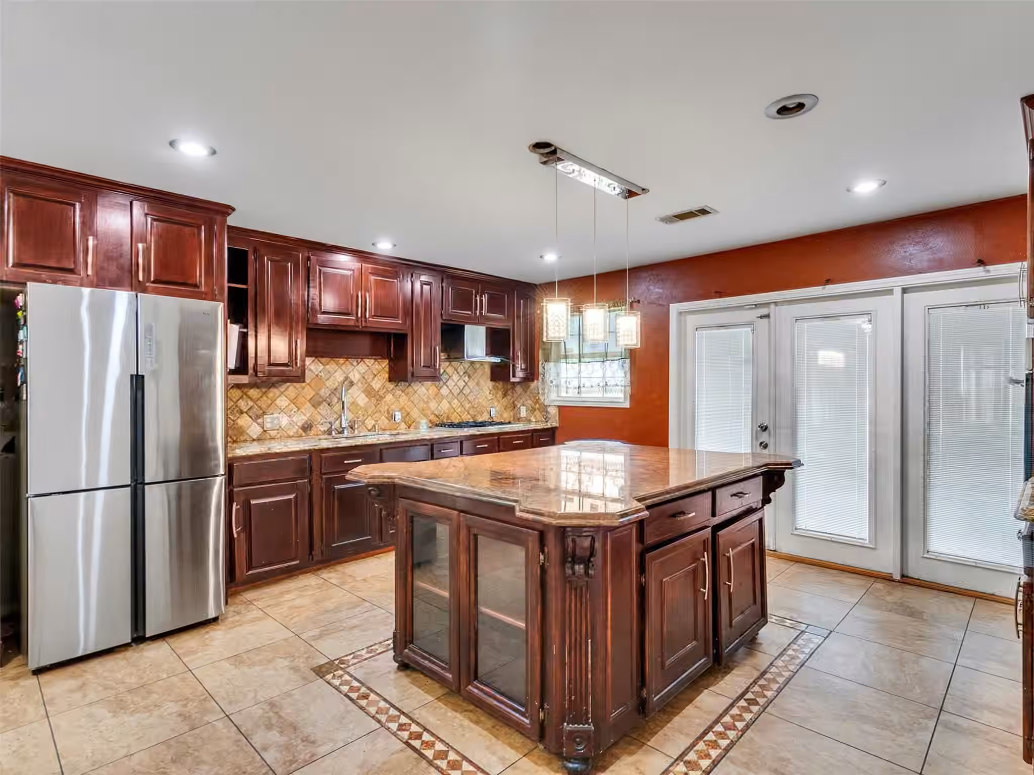 Photo 2 of 7923 Glenview Drive, Houston, TX