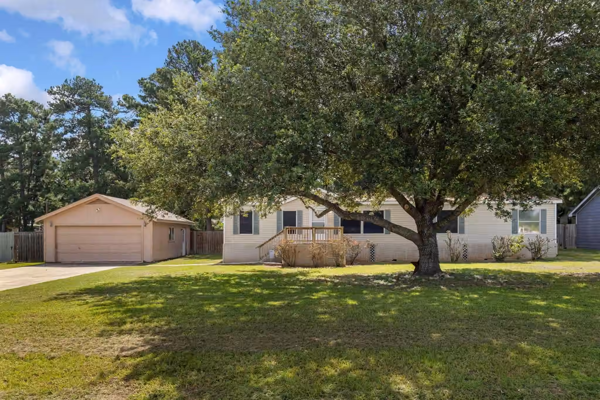 Photo of 26214 Country Hollow Street, Magnolia, TX 77355