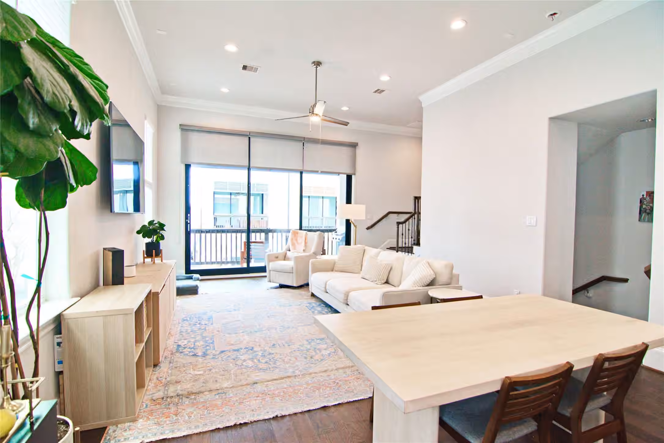 Photo 5 of 3310 Timbergrove Oak, Houston, TX