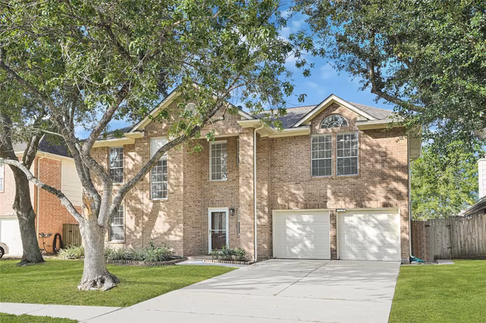 Photo 2 of 15810 Webelos Street, Friendswood, TX