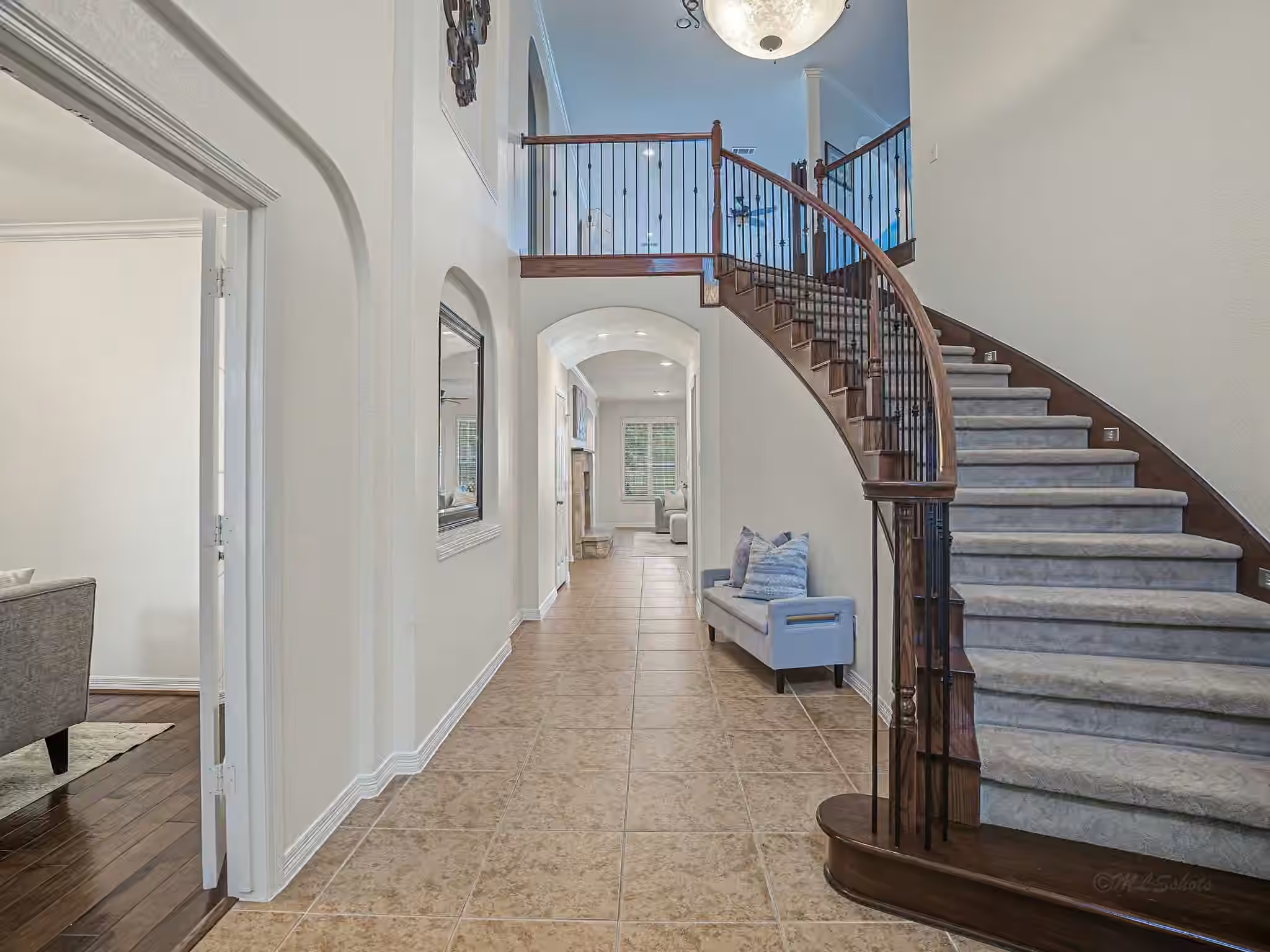 Photo 6 of 8310 Crescent Knolls Drive, Richmond, TX