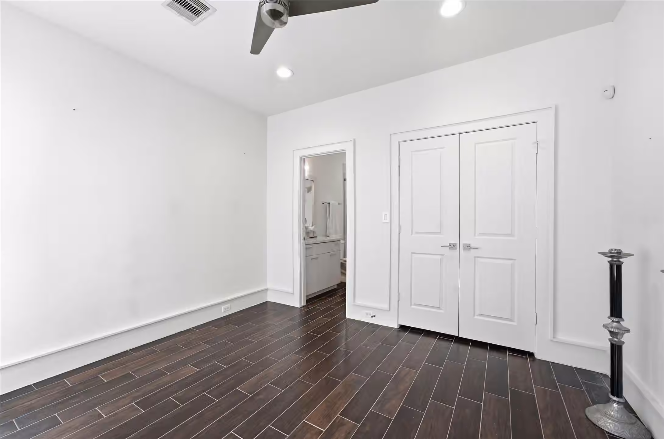 Photo 4 of 5497 Lampasas, Houston, TX